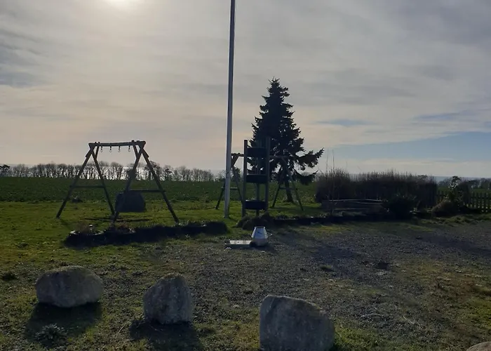 Lägenhet Stokrosen Åkirkeby